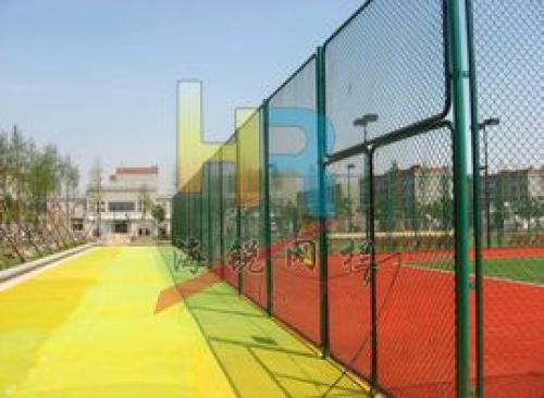 球場(chǎng)圍欄